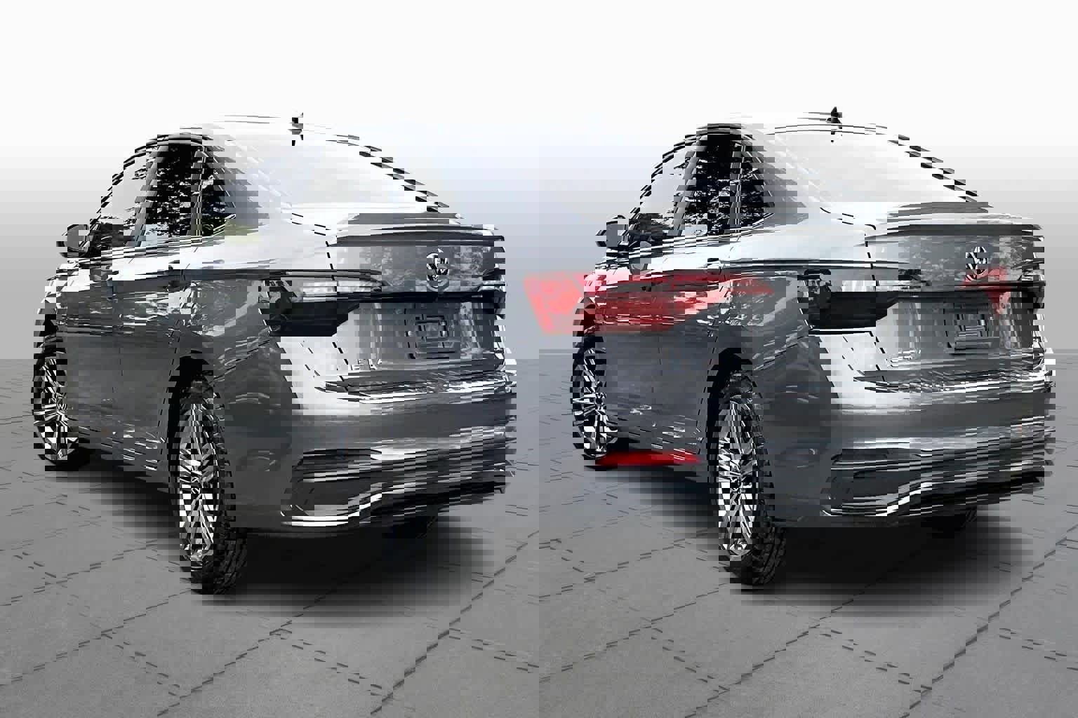 Certified 2023 Volkswagen Jetta SE image 12