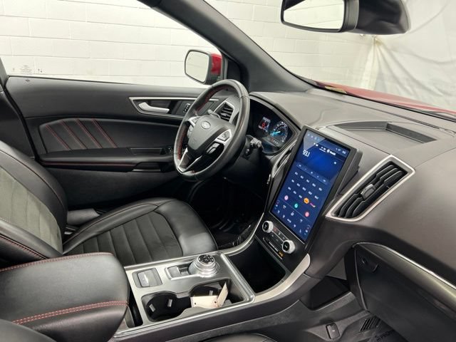 Used 2024 Ford Edge ST-Line AWD/4WD image 24