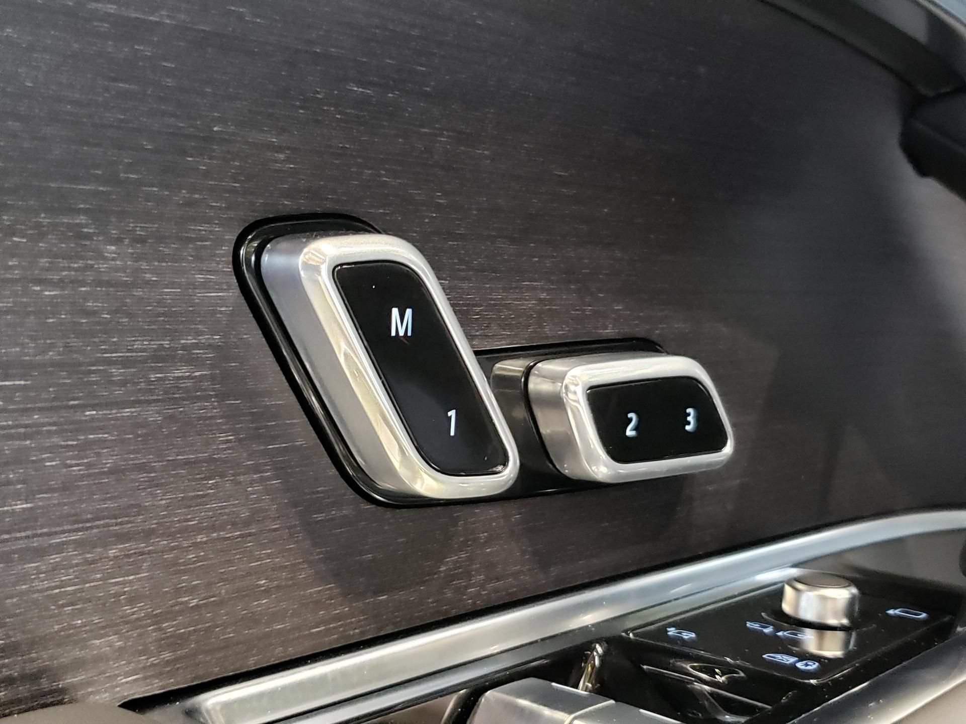 New 2026 Land Rover Range Rover SE AWD/4WD image 18