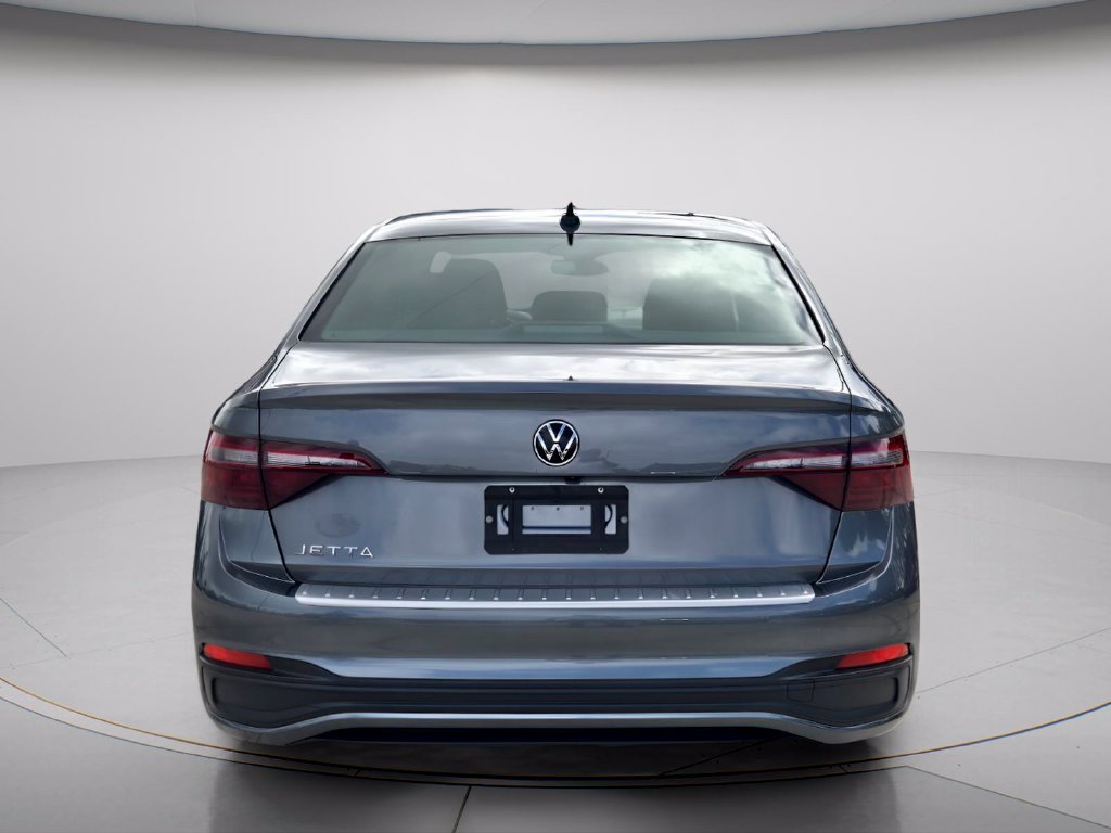 Certified 2024 Volkswagen Jetta Sport FWD image 5