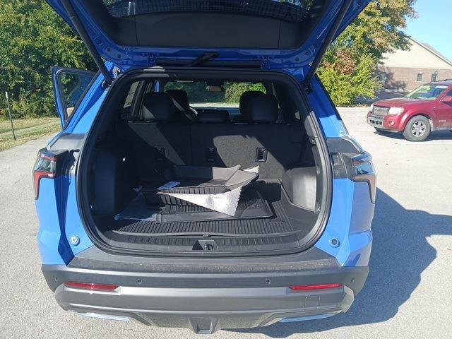 New 2026 Chevrolet Equinox ACTIV w/ Convenience Package III image 28