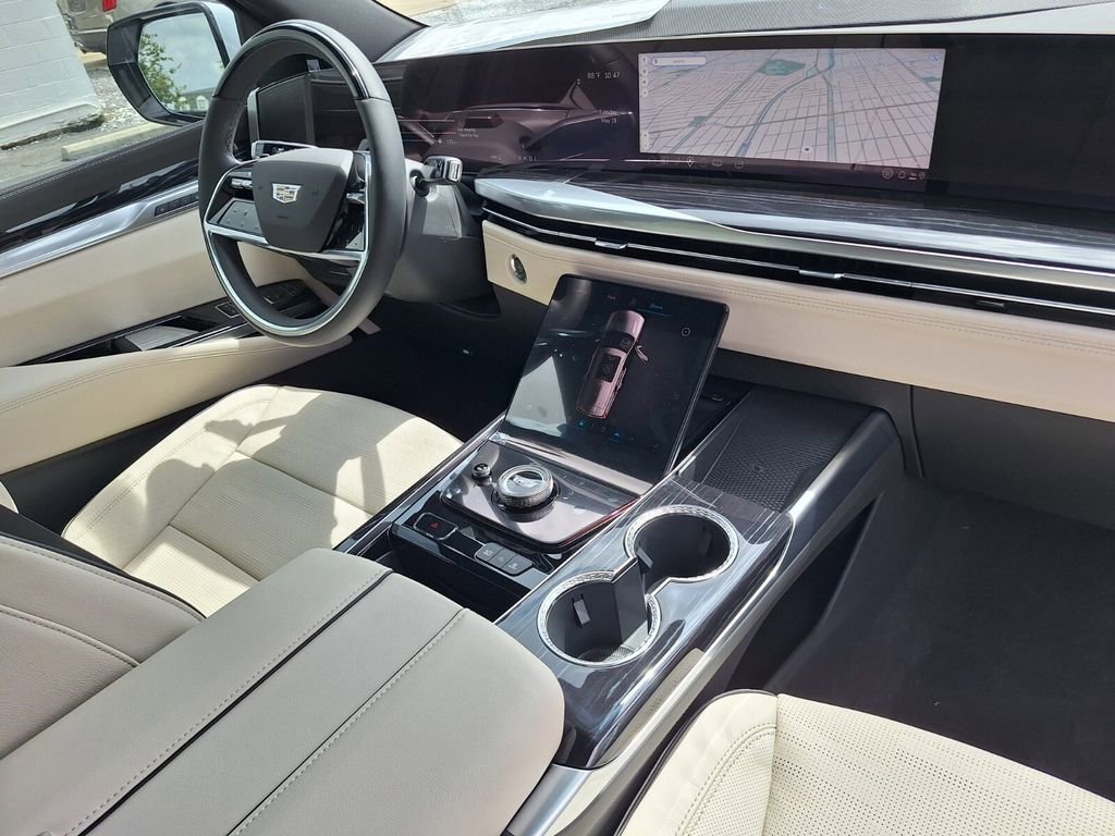 New 2026 Cadillac Escalade Sport w/ Touring Package AWD/4WD image 28