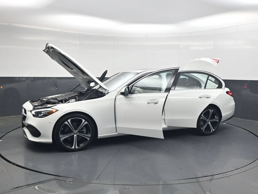 Used 2025 Mercedes-Benz C 300 Sedan image 50
