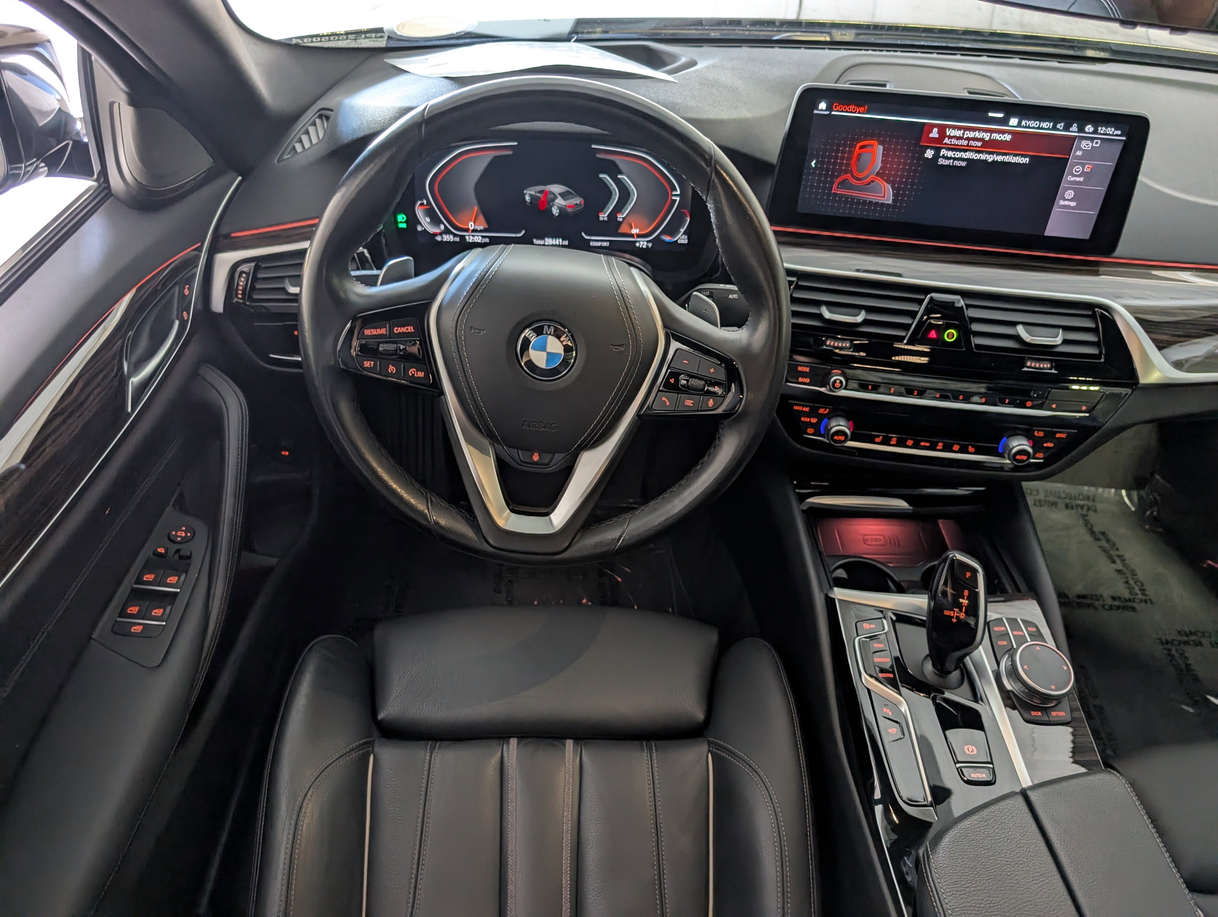 Used 2021 BMW 540i xDrive w/ Premium Package image 7