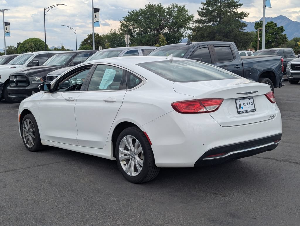 Used 2015 Chrysler 200 Limited w/ Convenience Group FWD image 7