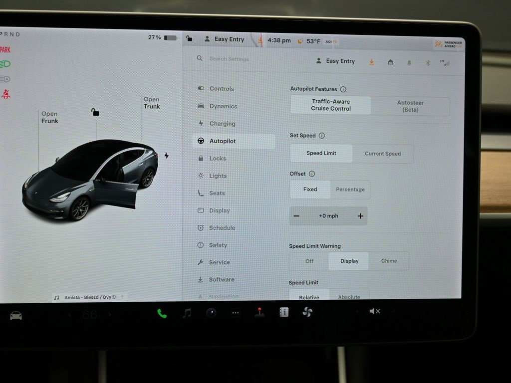 Used 2018 Tesla Model 3 Long Range image 23