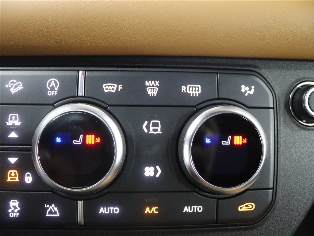 Used 2021 Land Rover Defender 110 X AWD/4WD image 40