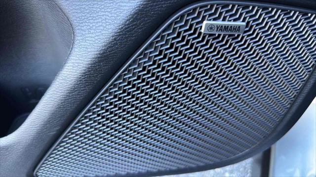 New 2025 Mitsubishi Outlander SEL image 15