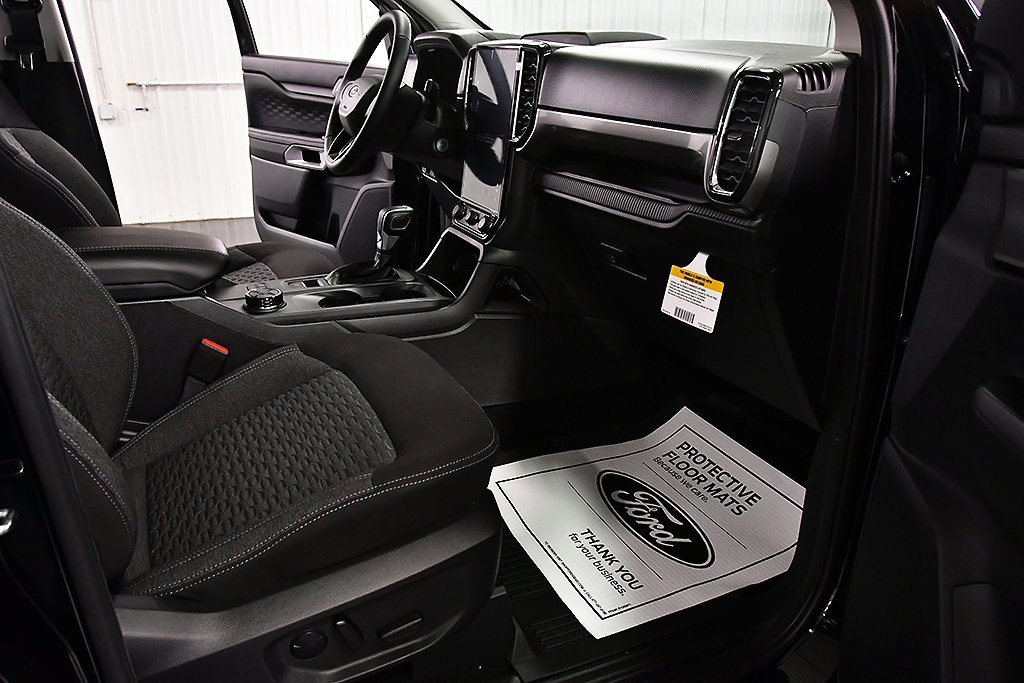 New 2025 Ford Ranger XLT w/ Equipment Group 301A High image 32