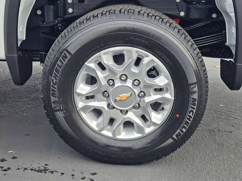 New 2026 Chevrolet Silverado 3500 LT image 45