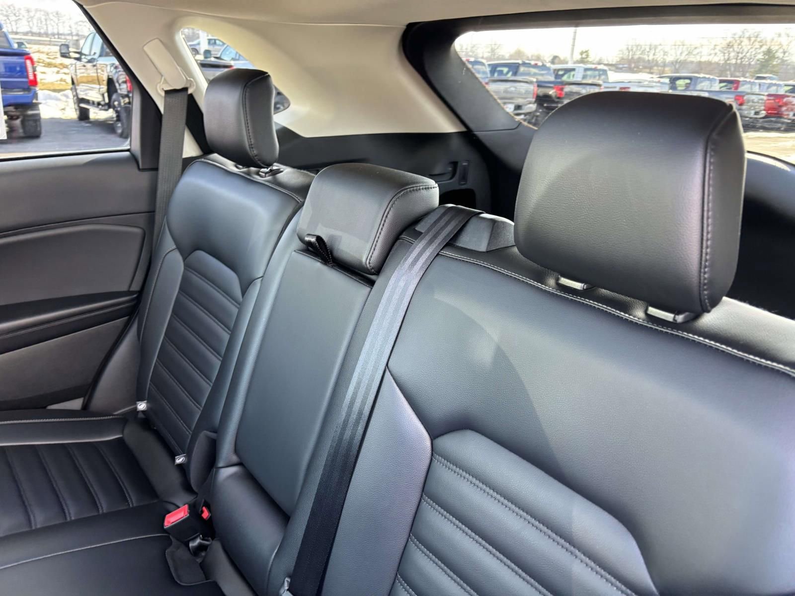 Used 2022 Ford Edge SEL w/ Convenience Package image 28