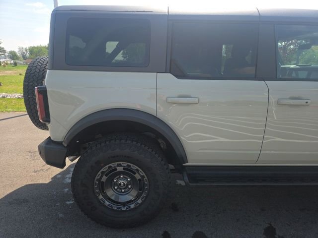 Used 2025 Ford Bronco Outer Banks w/ Sasquatch Package AWD/4WD image 9