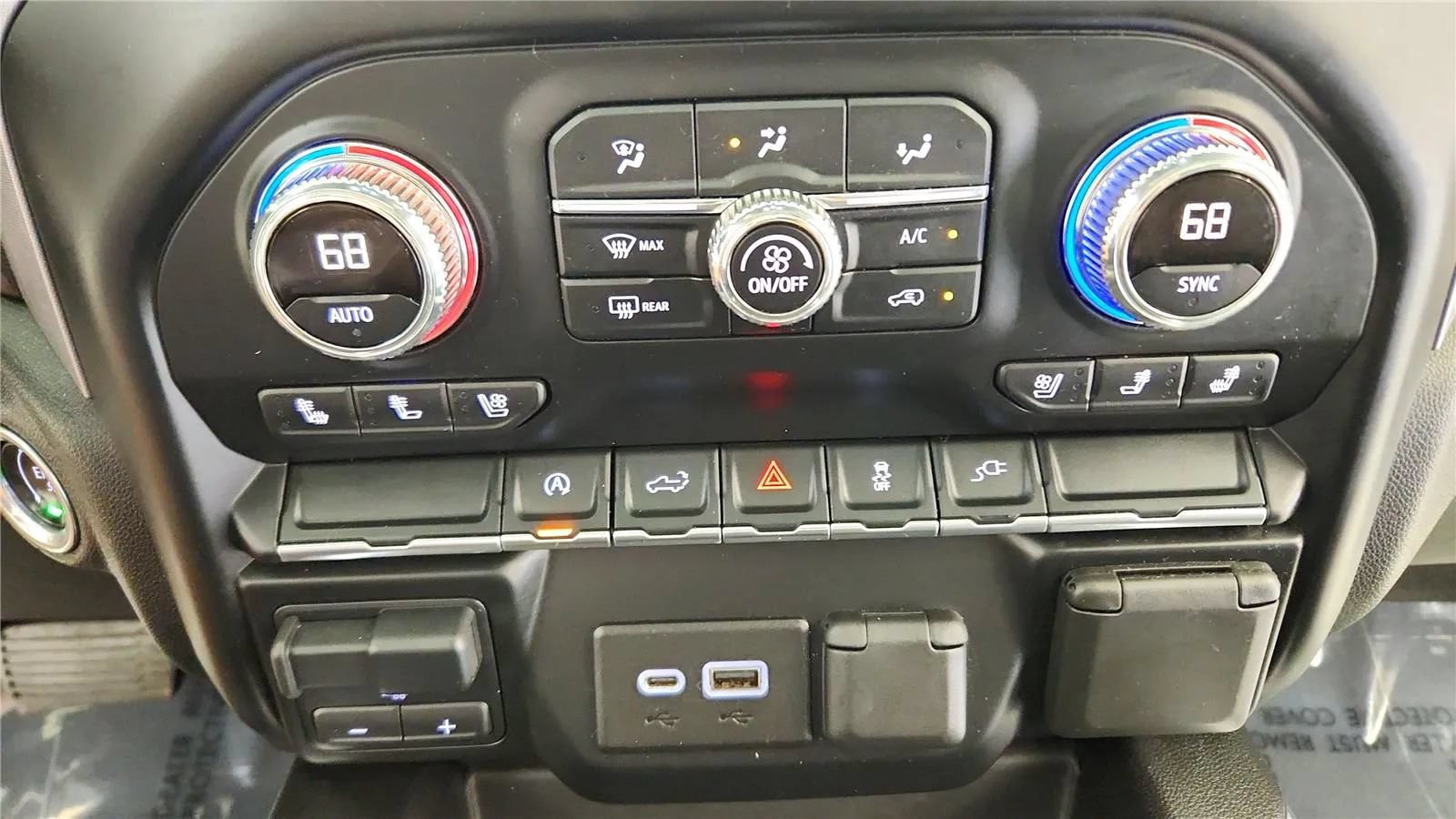 Used 2020 GMC Sierra 1500 SLT w/ SLT Convenience Package AWD/4WD image 30