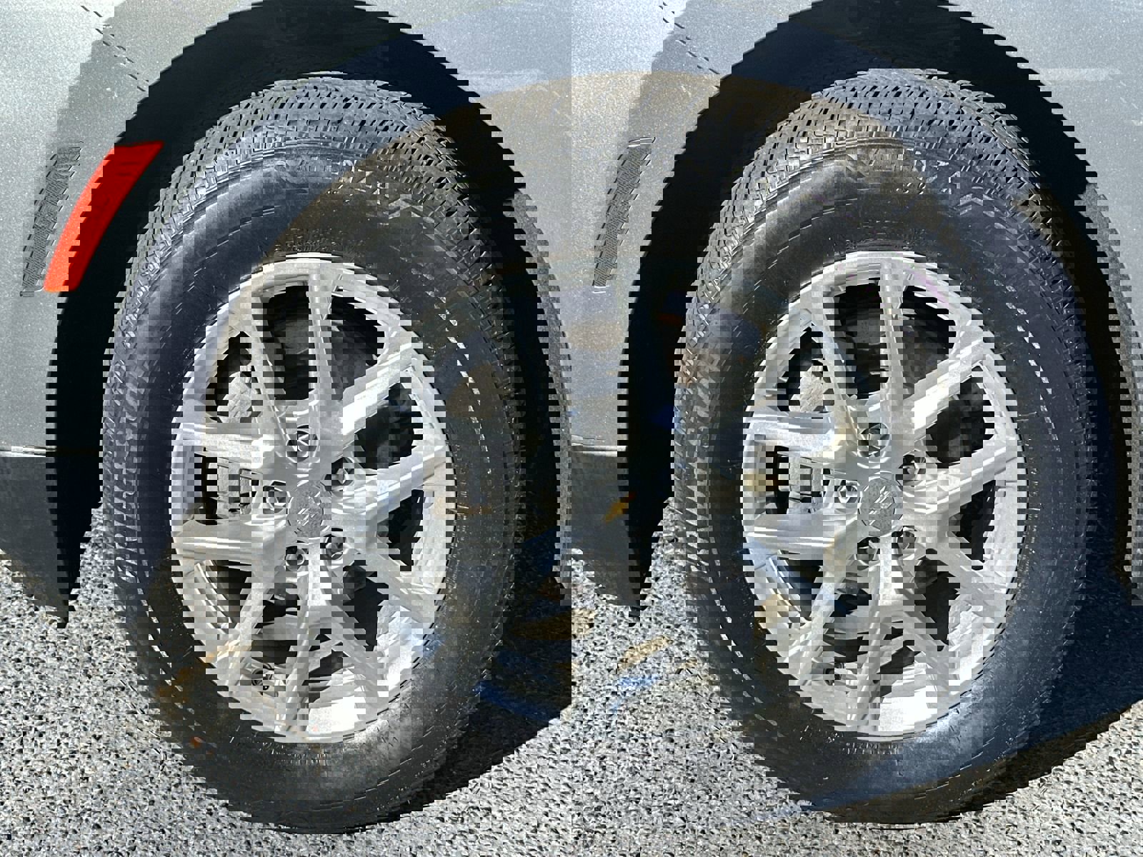 Used 2023 Chevrolet Equinox LT image 13