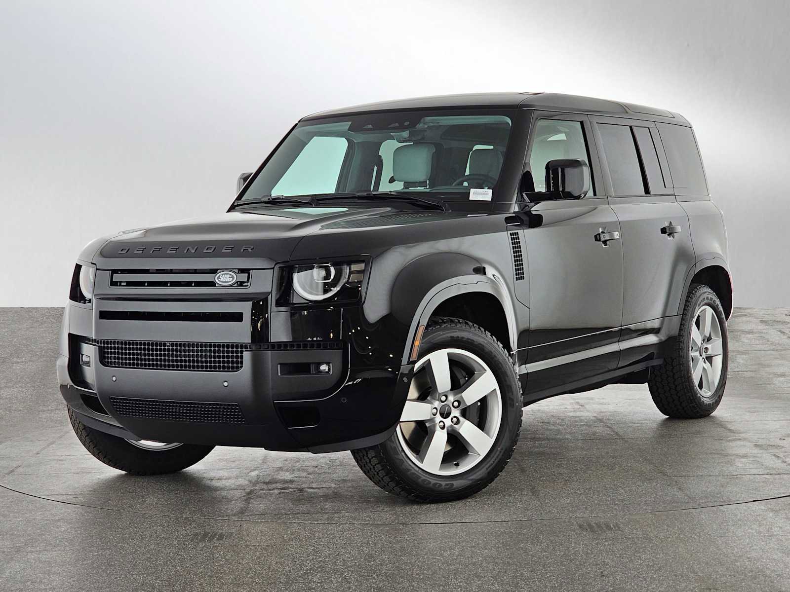 New 2026 Land Rover Defender 110 X-Dynamic SE image 1