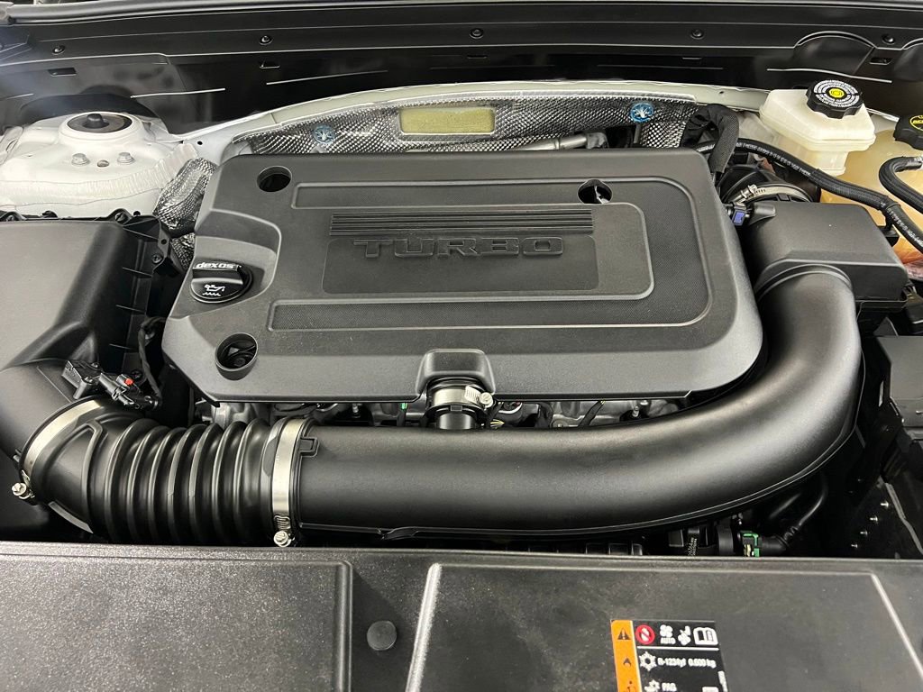 Used 2025 Buick Envision Sport Touring image 35