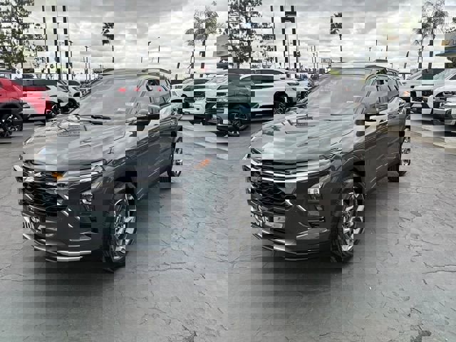 New 2026 Chevrolet Trax LT image 3