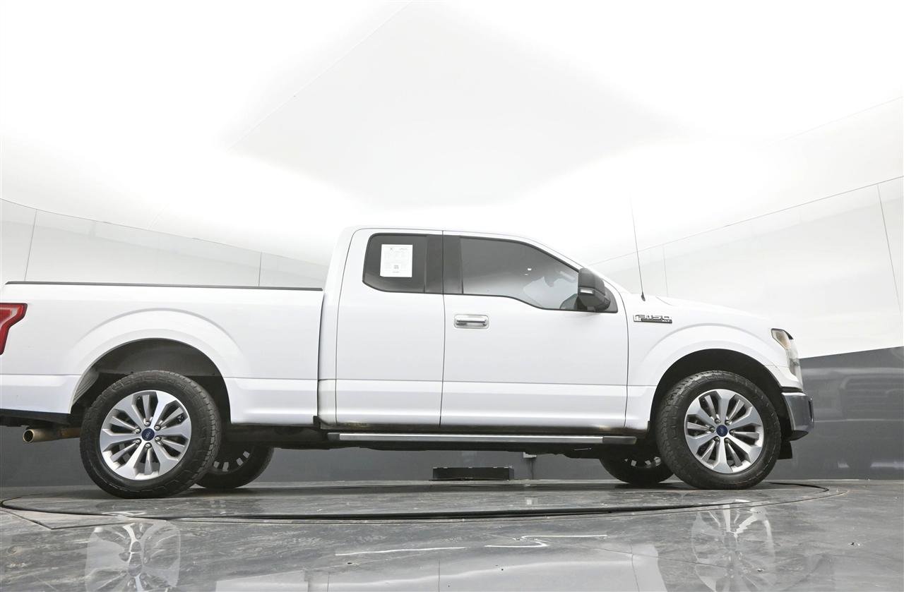 Used 2015 Ford F150 XLT w/ Equipment Group 301A Mid RWD image 29