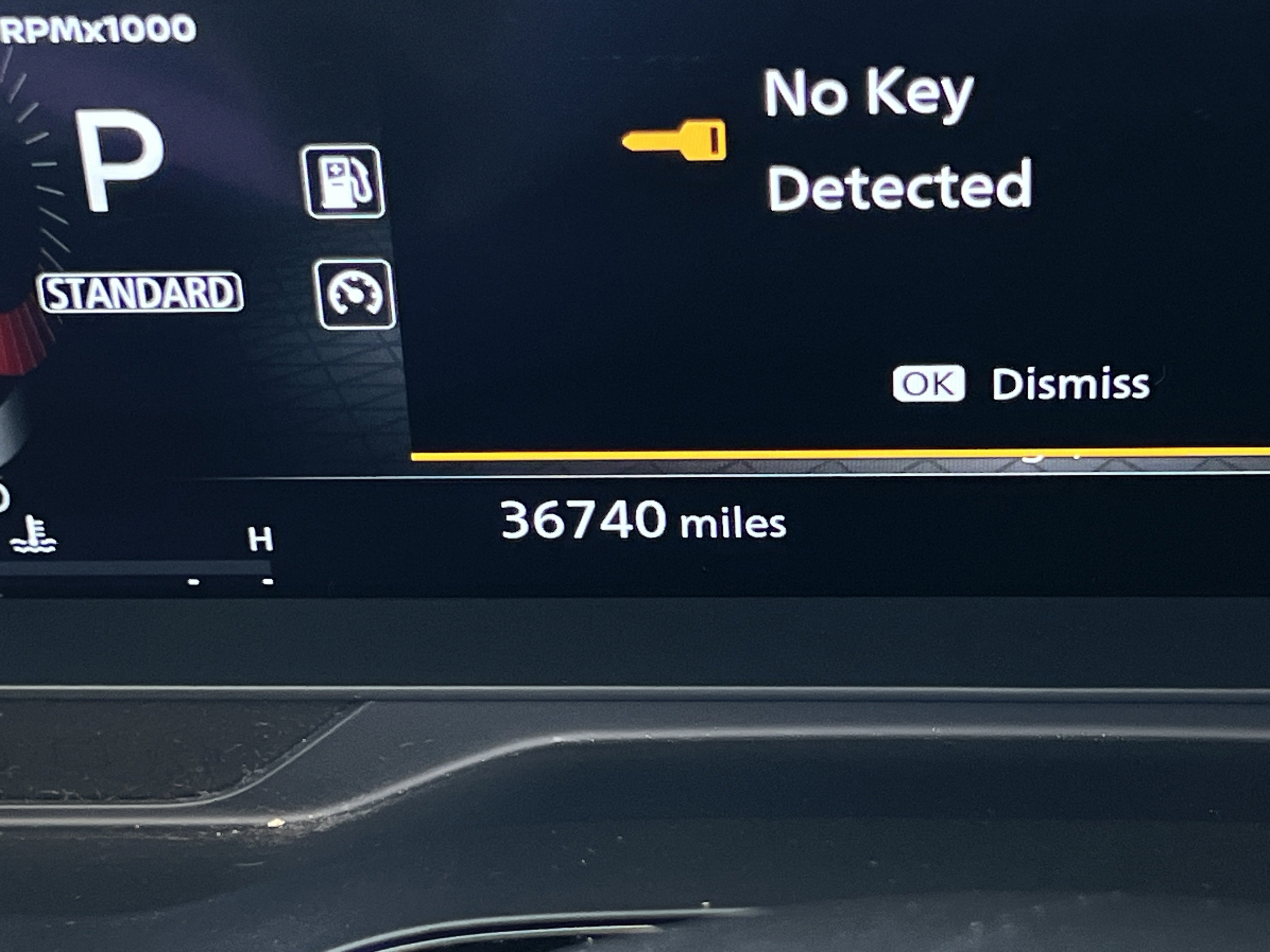Used 2024 Nissan Pathfinder Platinum w/ Cargo Package FWD image 12