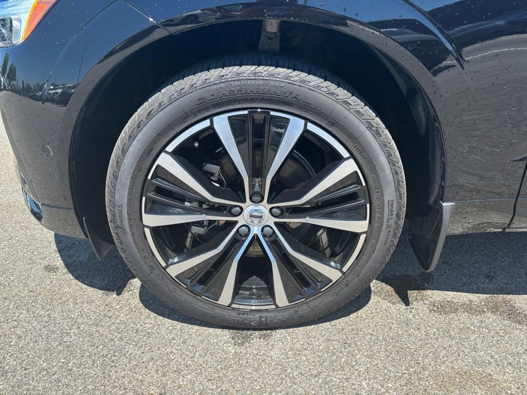 Used 2023 Volvo XC60 B5 Plus w/ Climate Package AWD/4WD image 31