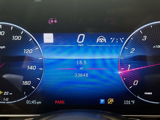 Used 2022 Mercedes-Benz S 500 4MATIC w/ AMG Line Package image 15