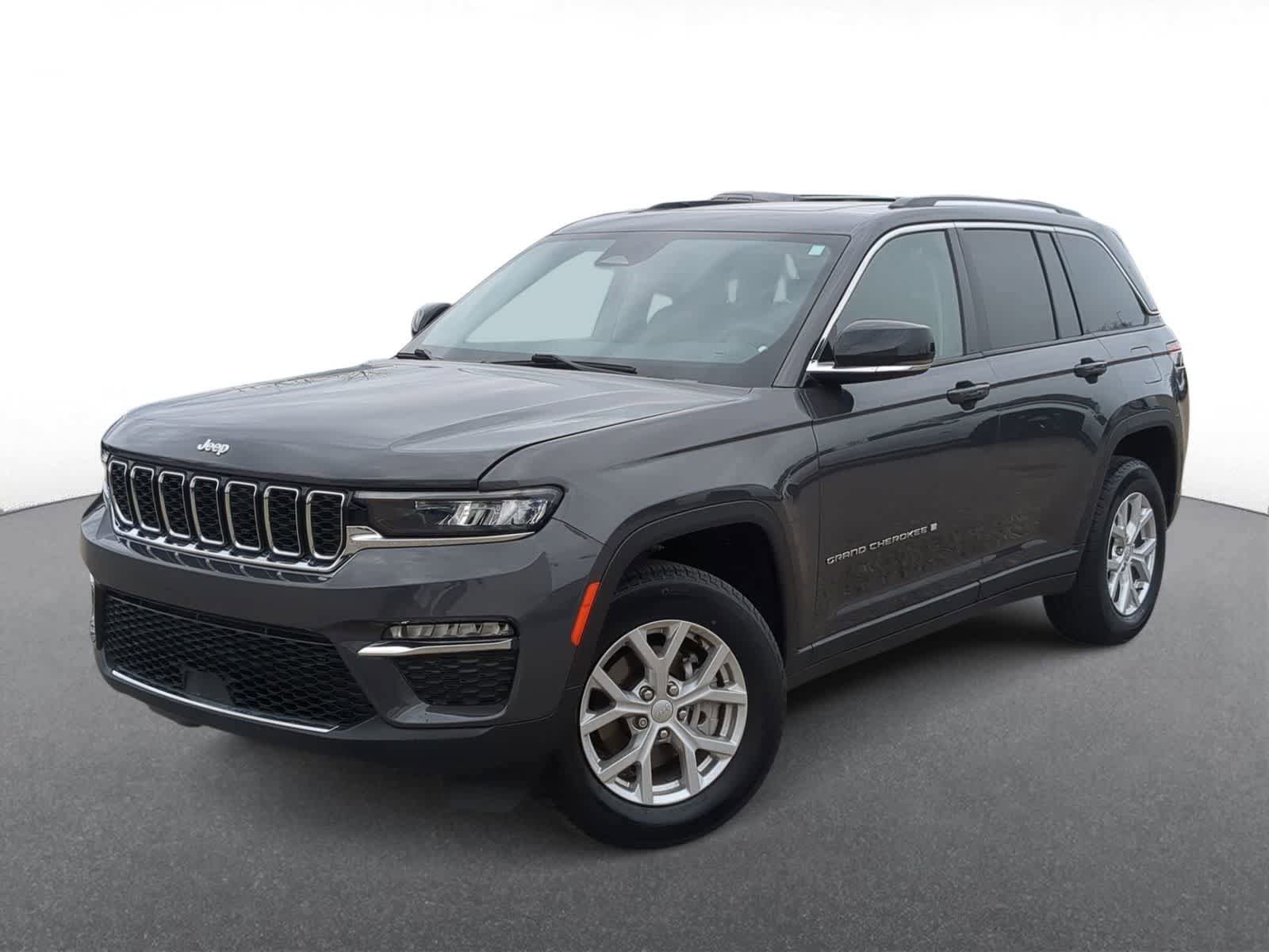 Used 2023 Jeep Grand Cherokee Limited image 1