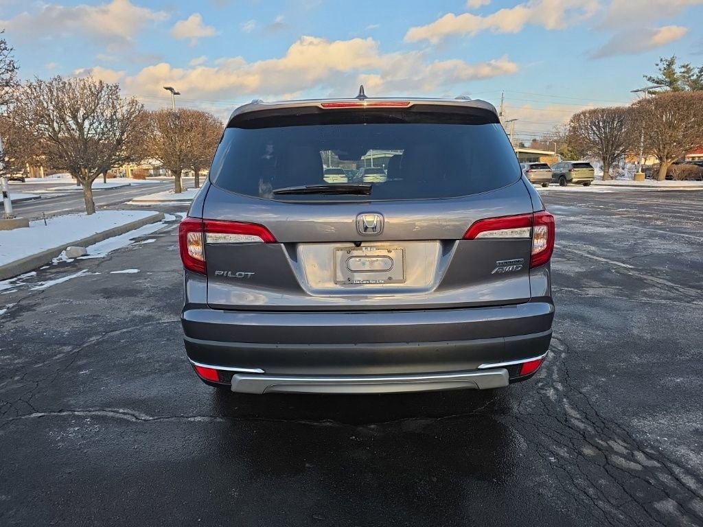 Used 2019 Honda Pilot Touring image 6