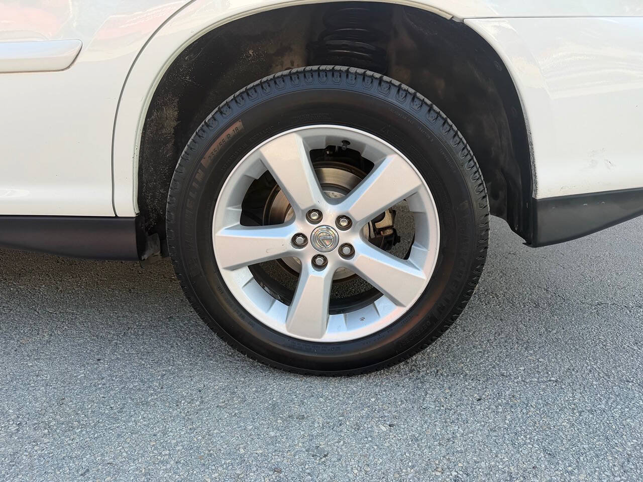 Used 2006 Lexus RX 330 FWD image 39