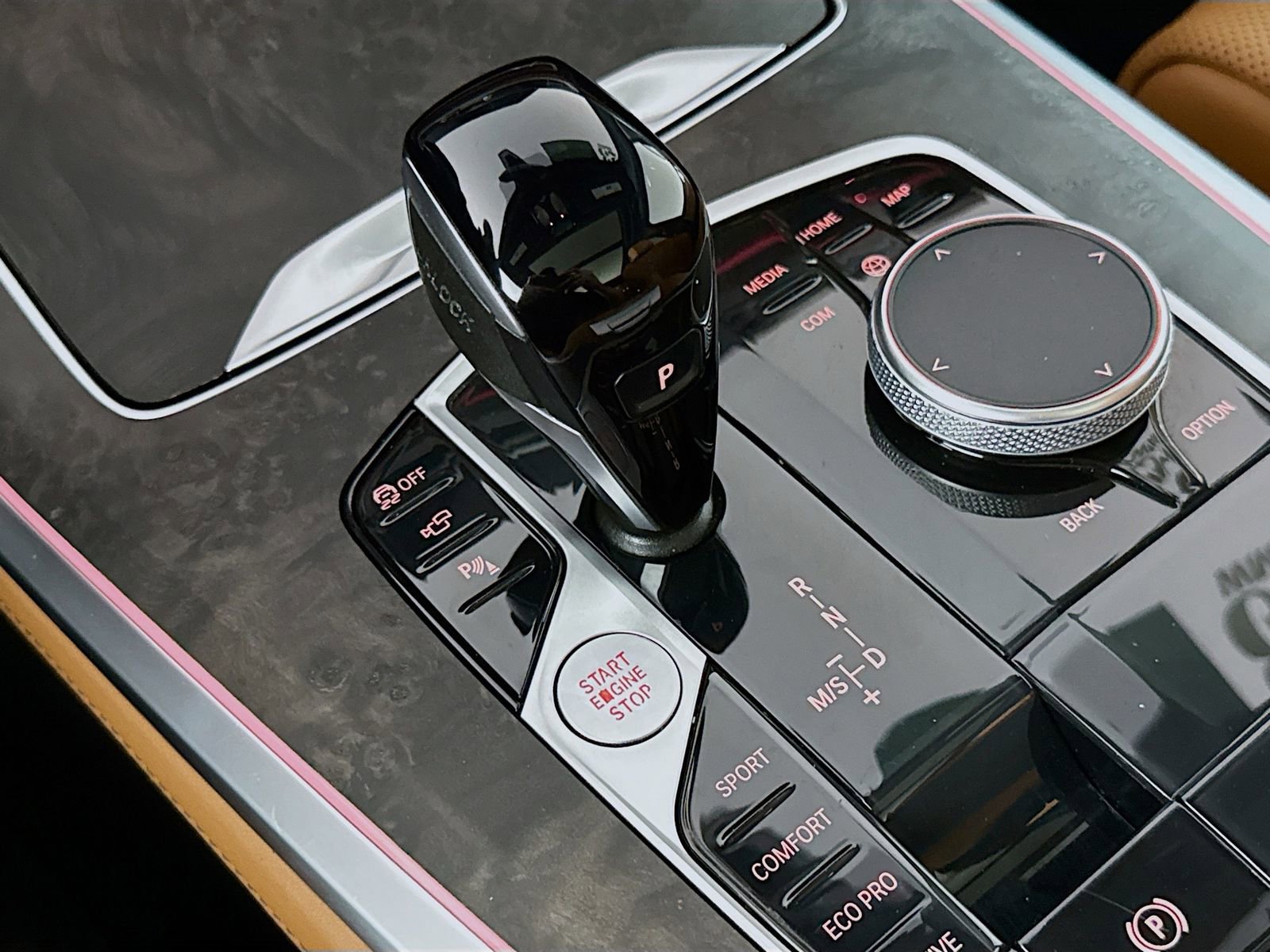 Certified 2023 BMW X5 sDrive40i w/ Premium Package image 17