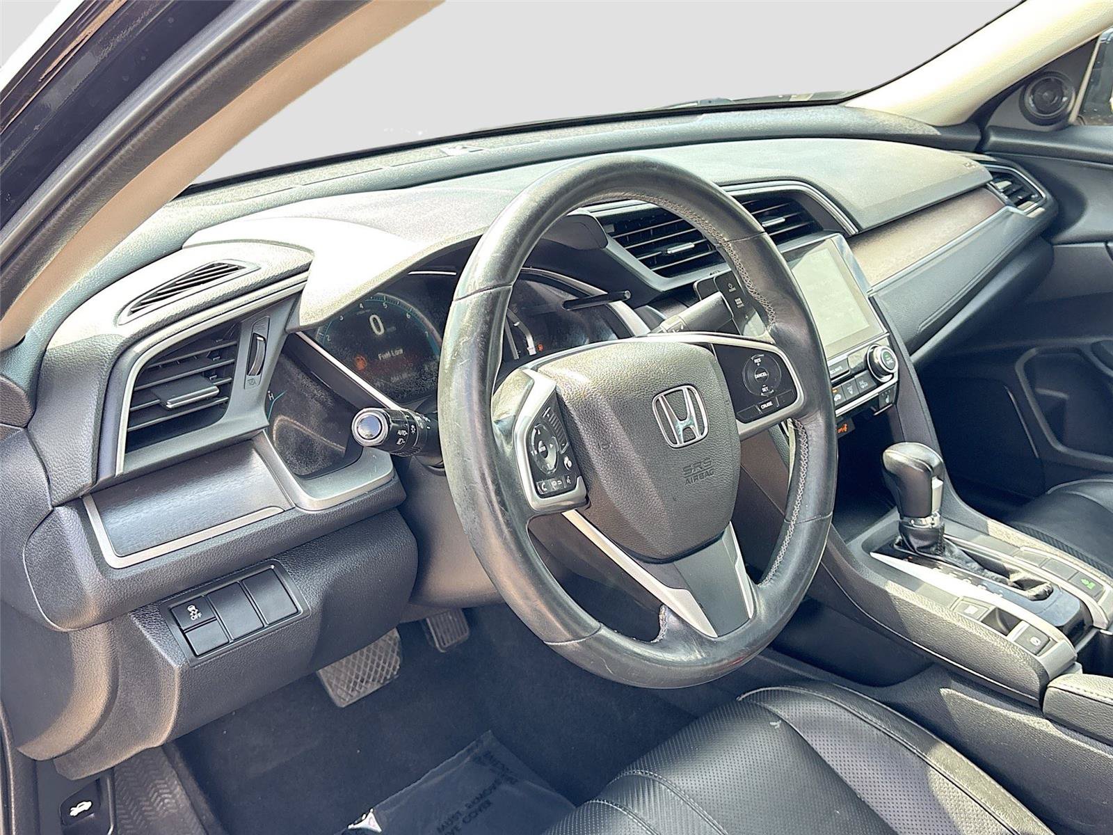 Used 2017 Honda Civic EX-L image 9