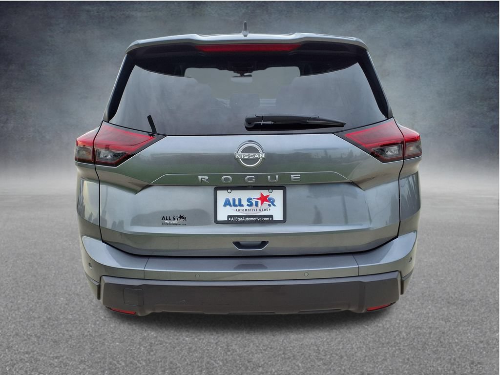 Used 2025 Nissan Rogue SV FWD image 7