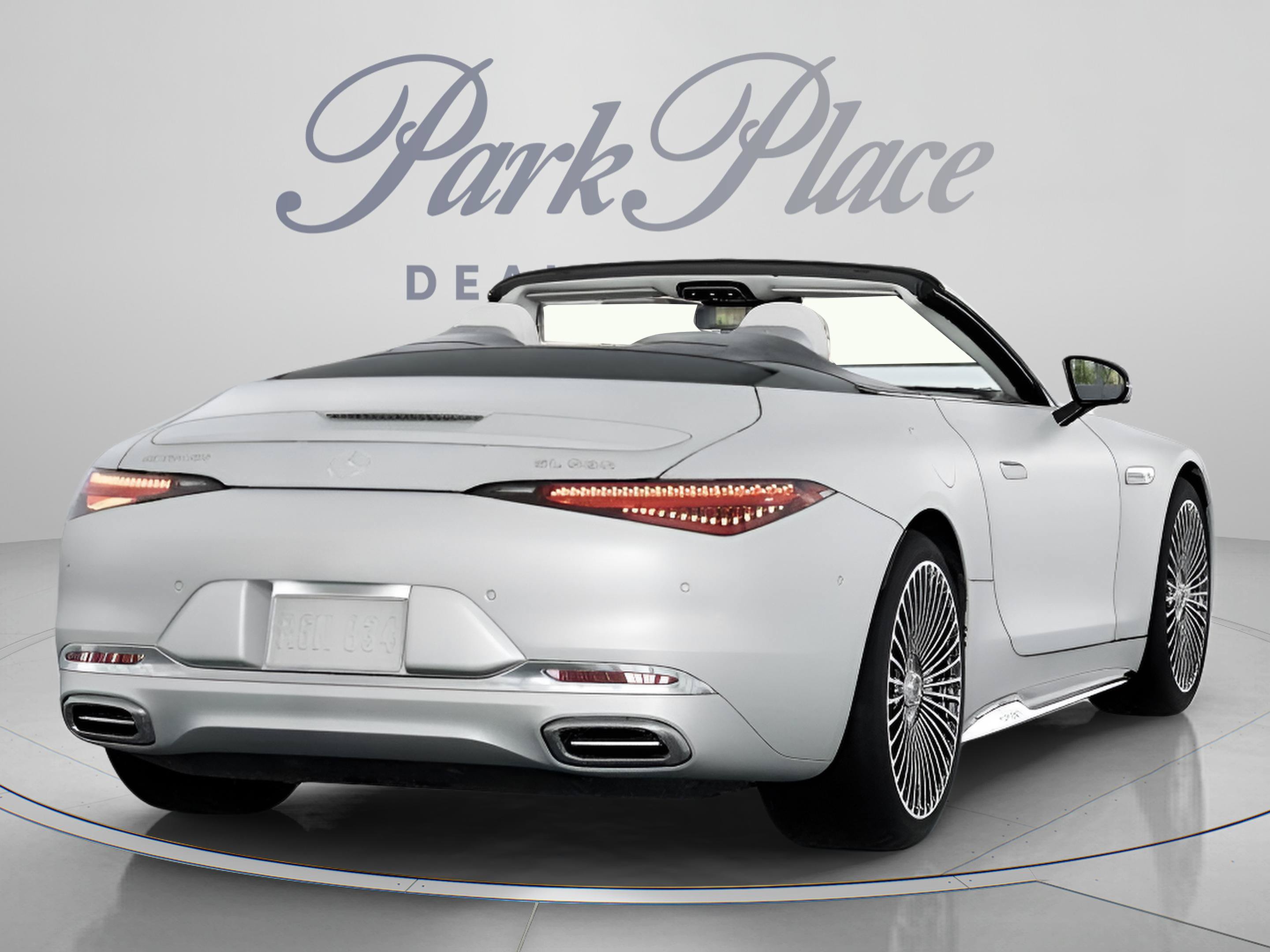 New 2026 Mercedes-Benz Maybach SL 680 image 18