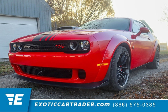 Used 2022 Dodge Challenger R/T Scat Pack image 1