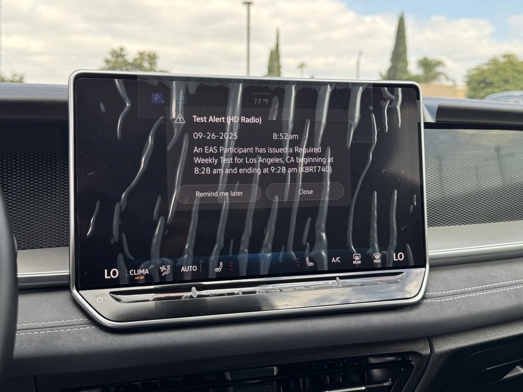 New 2025 Volkswagen Tiguan SE image 16
