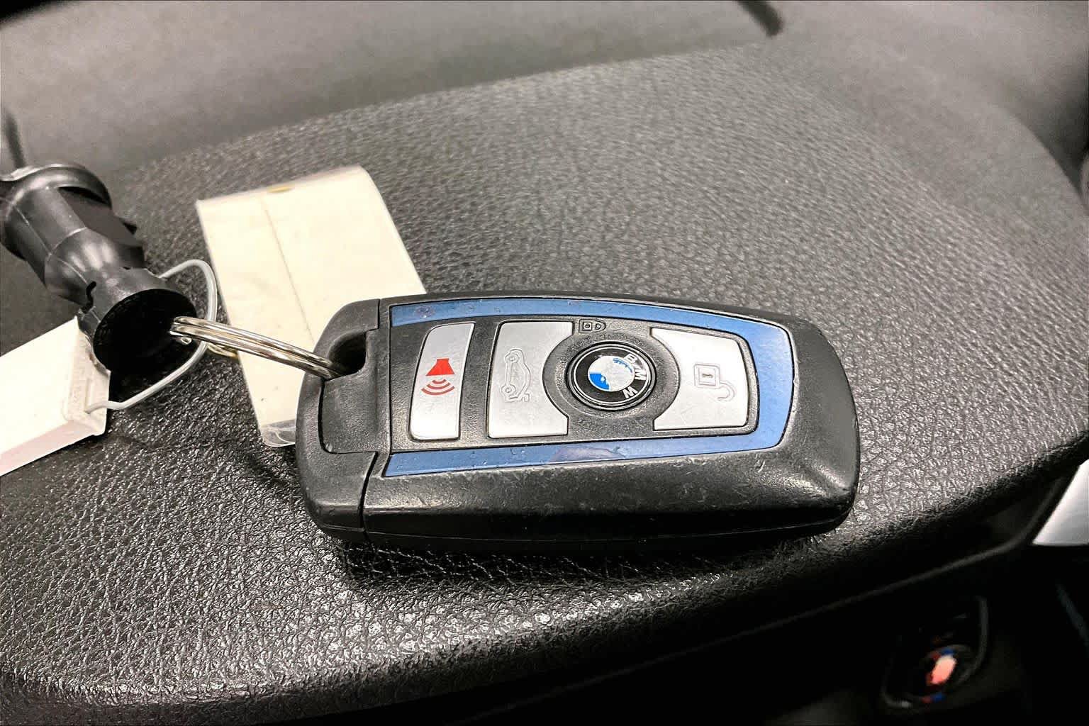 Used 2016 BMW 328i Sedan RWD image 14