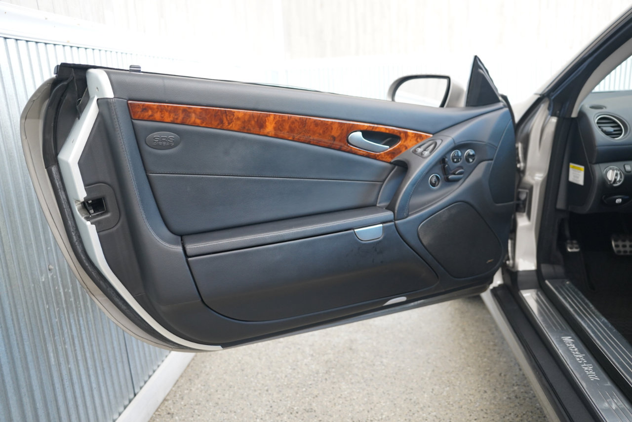 Used 2007 Mercedes-Benz SL 550 image 28