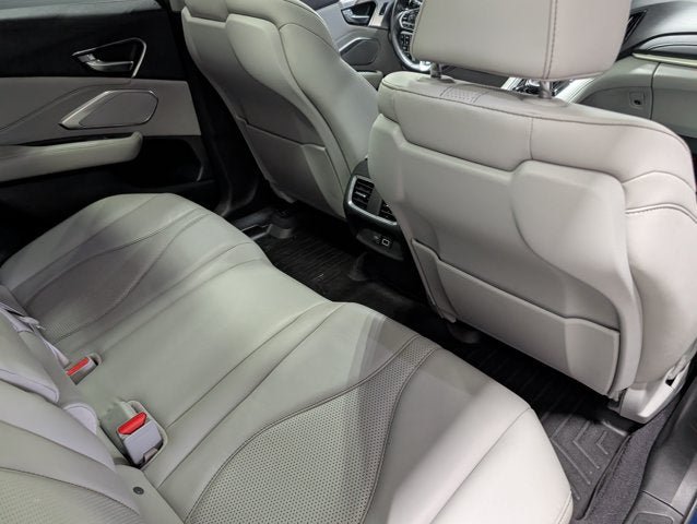 Used 2019 Acura RDX w/ Technology Package AWD/4WD image 16