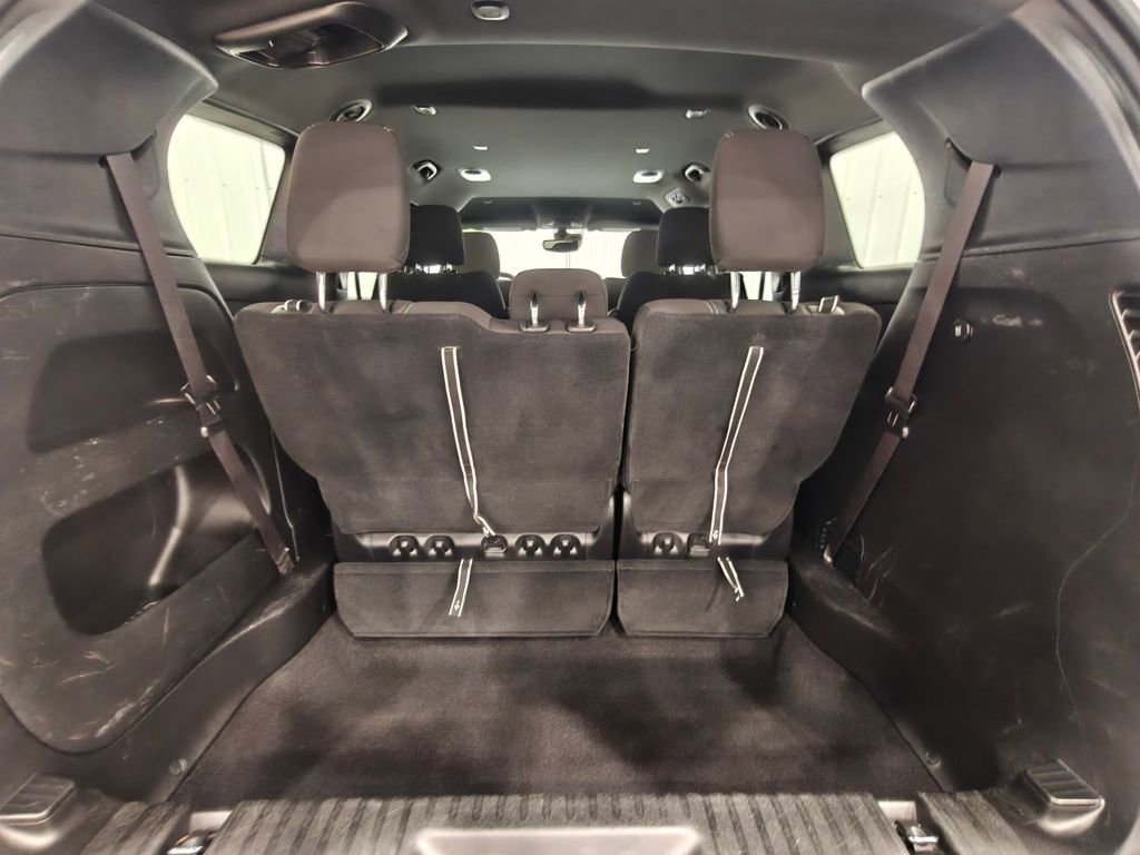 Used 2024 Chrysler Pacifica Touring image 30