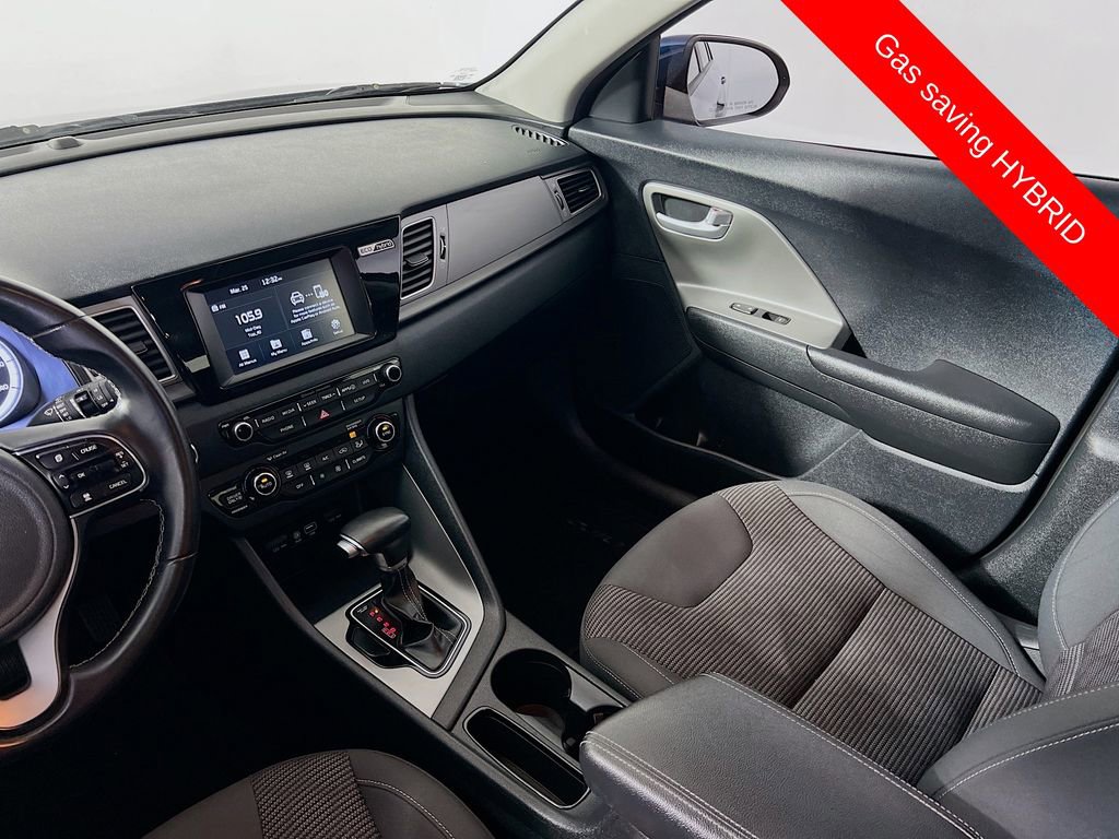 Used 2017 Kia Niro LX image 21