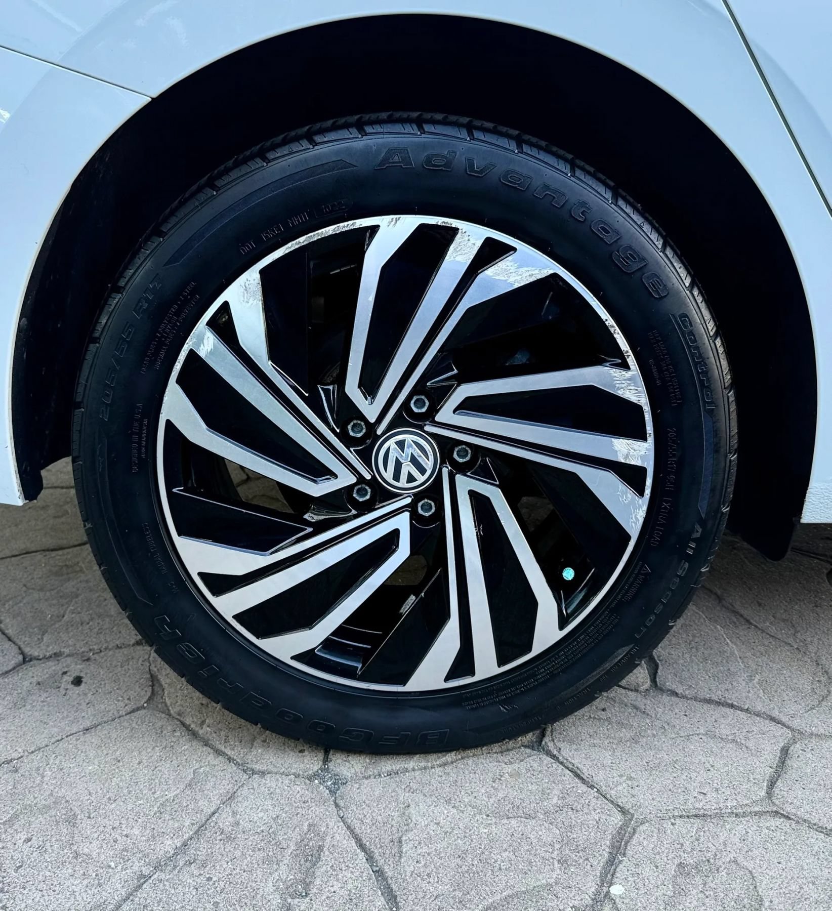 Used 2020 Volkswagen Jetta SEL Premium FWD image 52