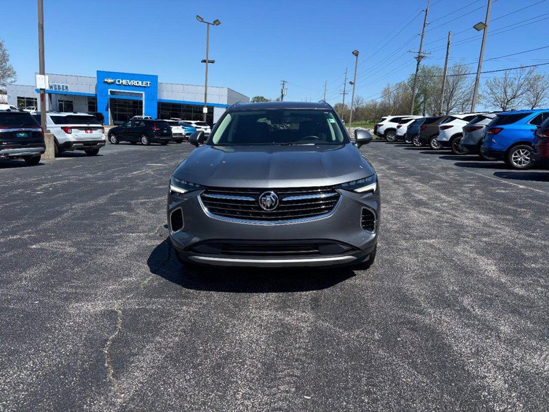 Used 2022 Buick Envision Essence w/ Safety Package image 8