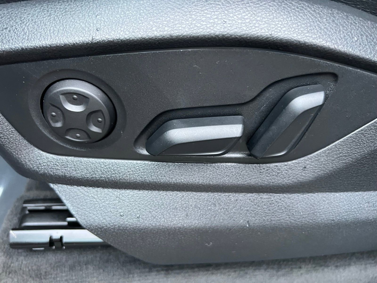 Used 2017 Audi Q7 2.0T Premium image 19