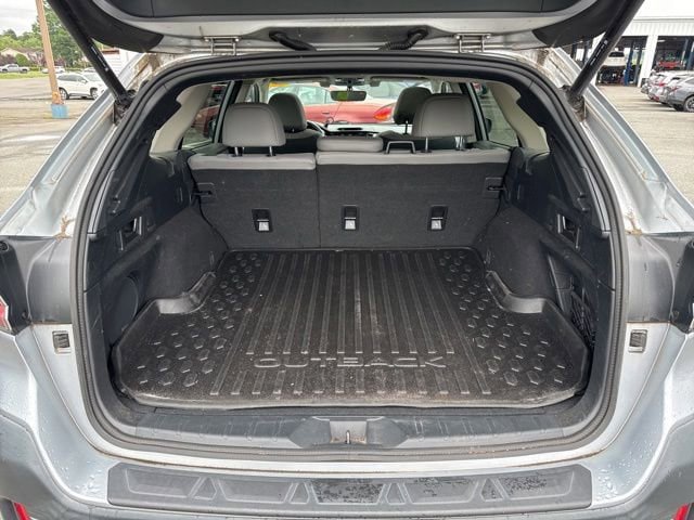 Certified 2022 Subaru Outback Limited AWD/4WD image 16
