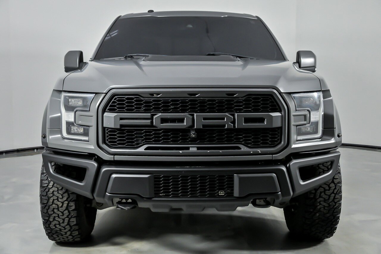 Used 2018 Ford F150 Raptor w/ Equipment Group 802A Luxury image 5