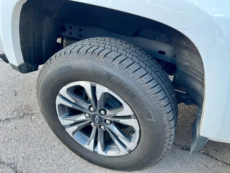 Used 2021 Chevrolet Colorado Z71 w/ Safety Package image 20
