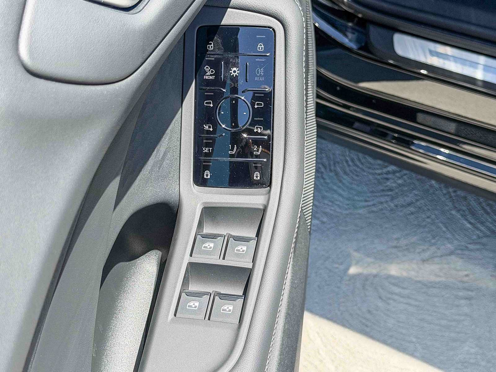 Used 2025 Audi A5 2.0T Premium Plus w/ Premium Plus AWD/4WD image 23
