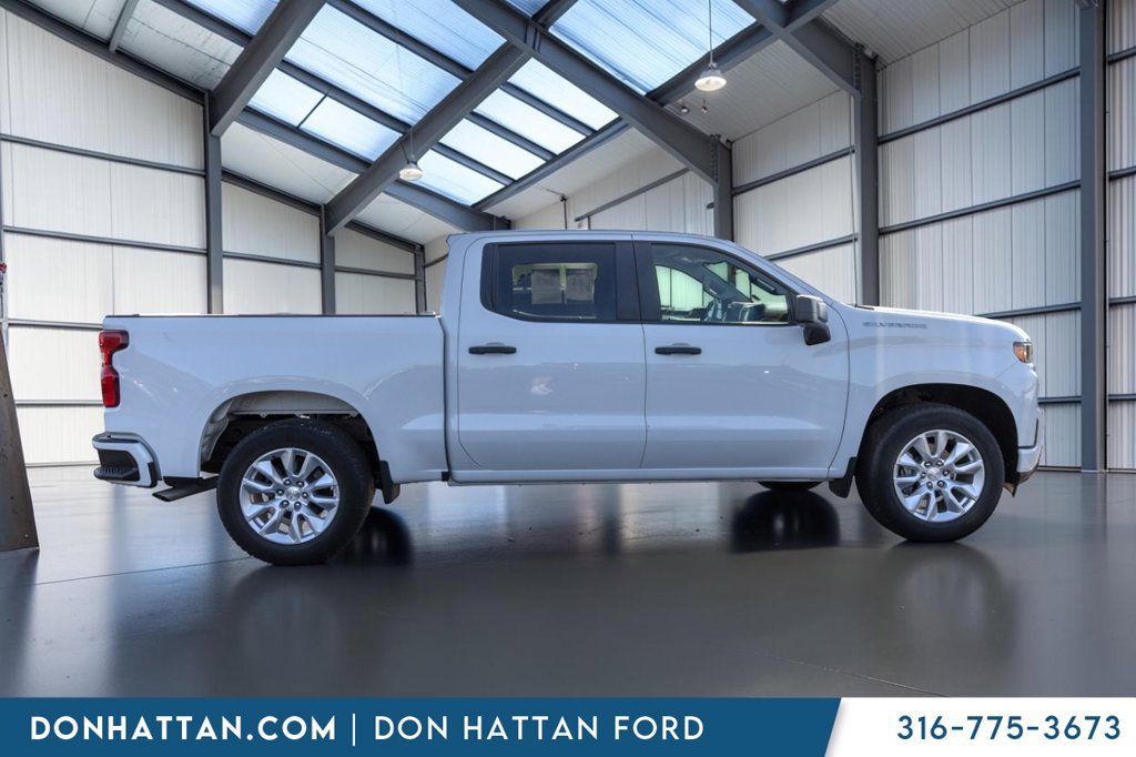 Used 2022 Chevrolet Silverado 1500 Custom RWD image 25