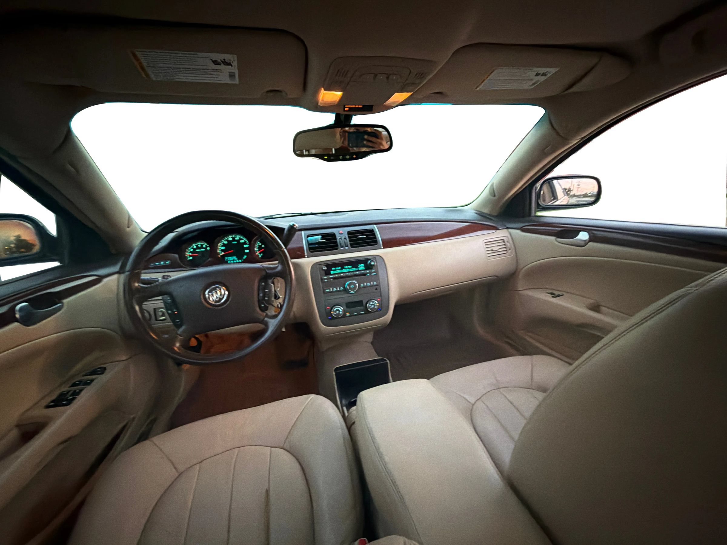 Used 2008 Buick Lucerne CX FWD image 23