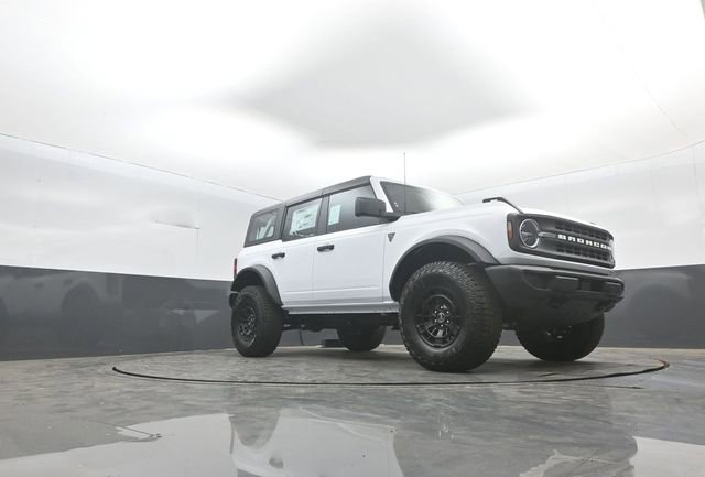 New 2026 Ford Bronco 4-Door image 25