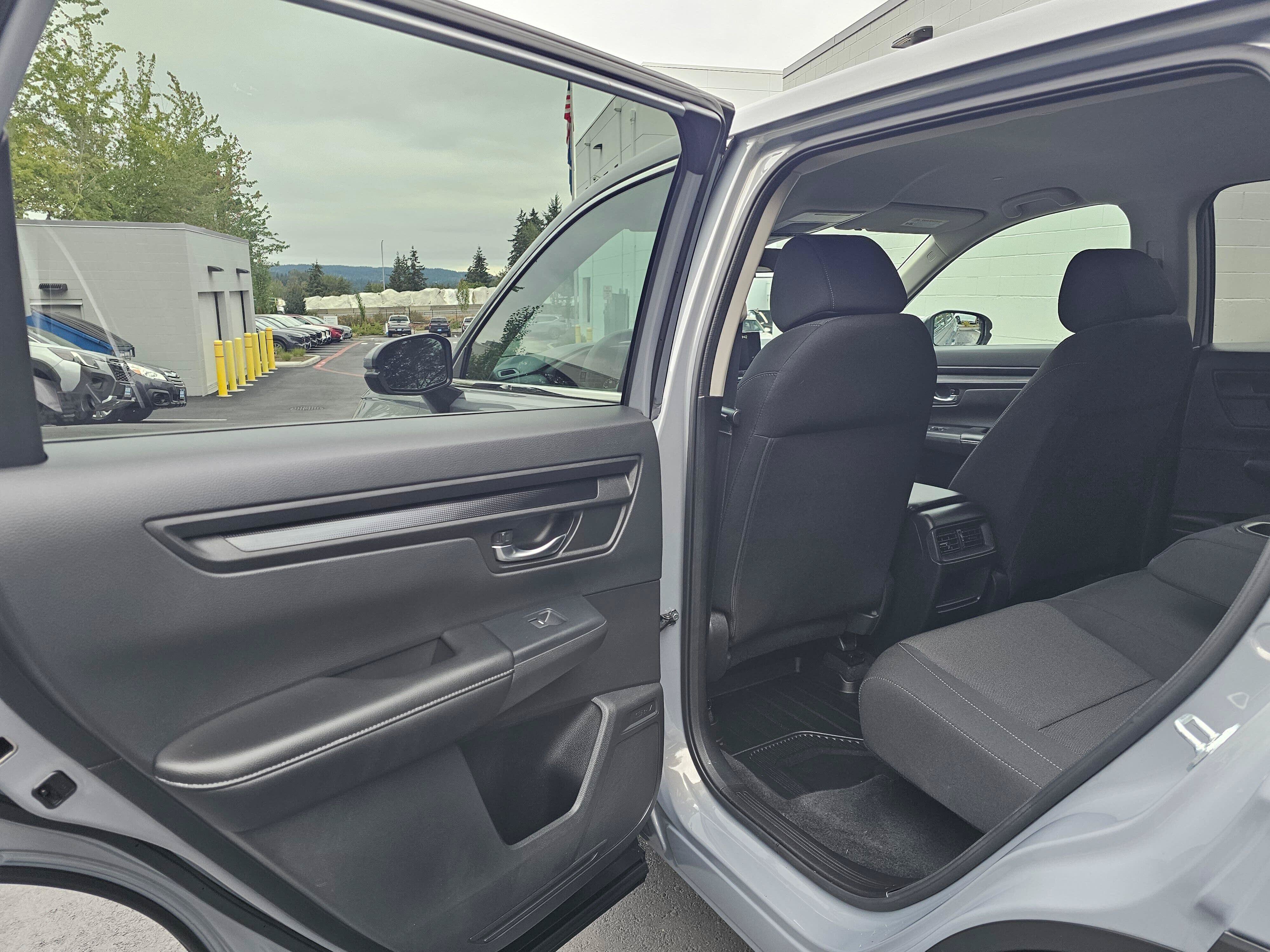 Certified 2025 Honda CR-V LX image 19